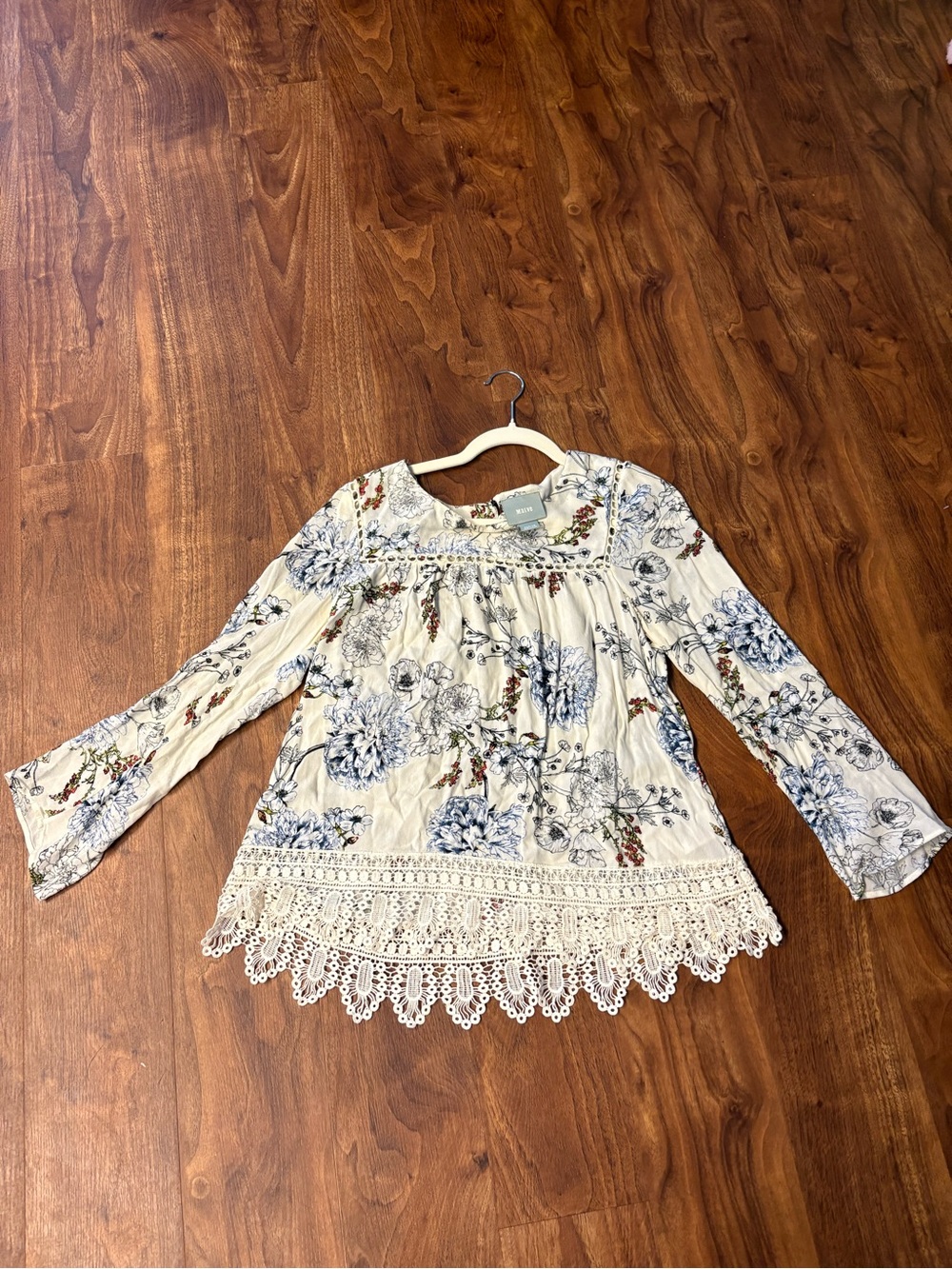 Anthropologie Maeve Southern Belle Floral Lace Swing Top - Size M